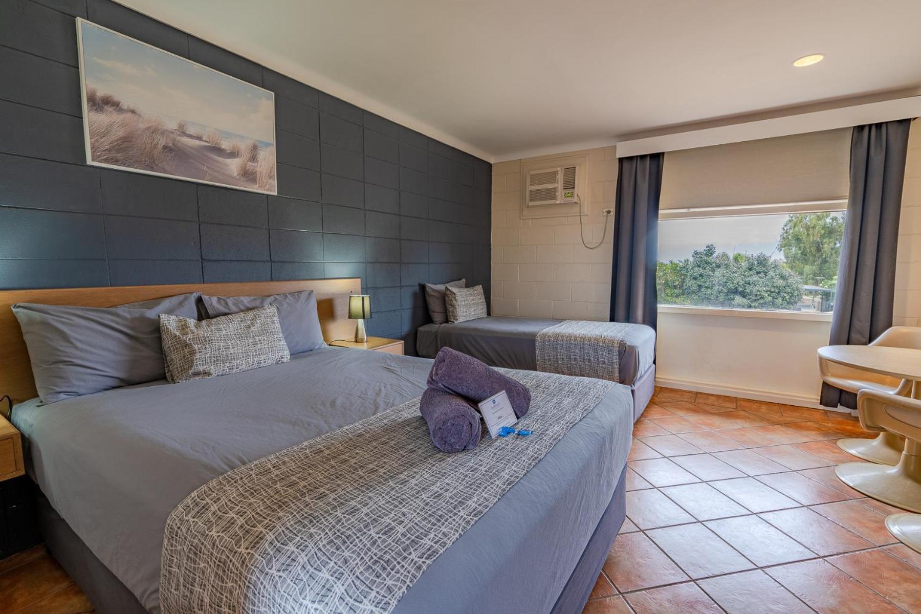 Hospitality Port Hedland Motel Buitenkant foto